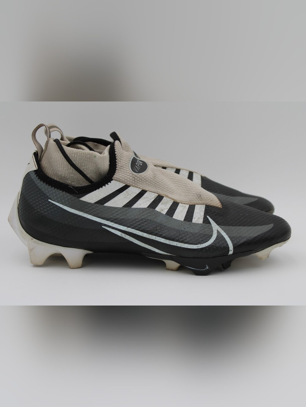 Nike Vapor Edge Pro 360 Football Cleats Black White Grey Men's Size 7.5